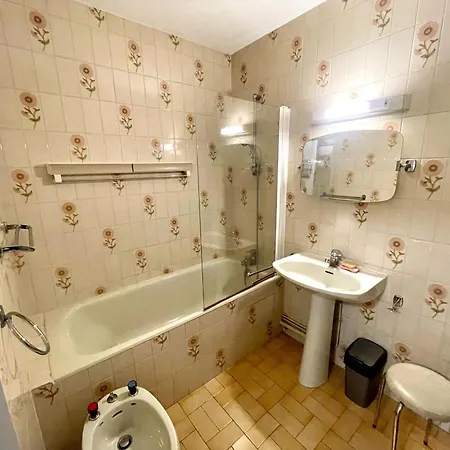 Vue Avec Balcon, Parking Prive, Aux Sables-d'olonne - Fr-1-92-943 * لي سابلِ دولونْ