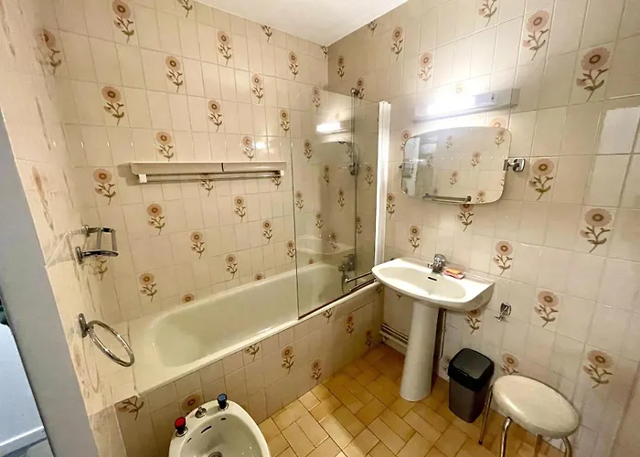 Vue Avec Balcon, Parking Privé, Aux Sables-d'olonne - Fr-1-92-943 * Les Sables-dʼOlonne